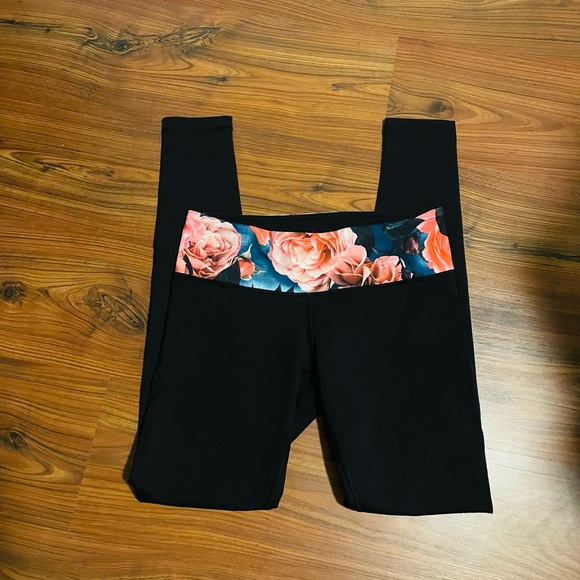 Lululemon leggings - Picture 8 of 13